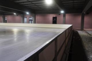 Lodowisko przy hali Urania otwarte. Olsztyn ma już trzy takie obiekty [ZDJĘCIA]