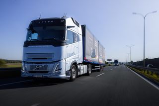 Konwój Volvo rusza w Polskę. Interaktywne miasteczko z atrakcjami dla całych rodzin