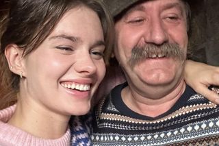 Instagram. Dominika Kachlik na planie M jak miłość