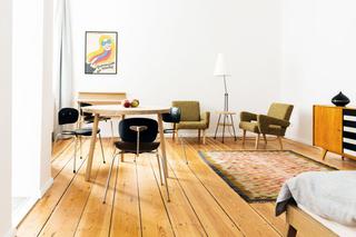 Małe mieszkanie w Berlinie: wnętrze w stylu vintage
