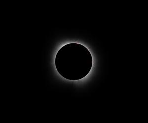 Wczoraj nad USA miało miejsce całkowite zaćmienie słońca - sprawdź zdjęcia i oficjalne nagranie NASA z tego momentu