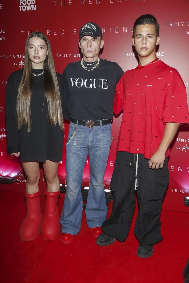 Allan Enso, Bart Pniewski, Nicol Pniewska