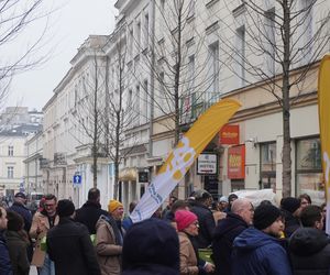 Tłusty Czwartek 2025 w Warszawie. Politycy Polski 2050 rozdawali pączki