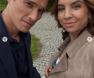 M jak miłość na planie. Aneta (Ilona Janyst), Olek (Maurycy Popiel)