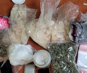 Poważny cios w narkobiznes. Przejęto 4 kilogramy narkotyków. 39-latek powiązany z pseudokibicami