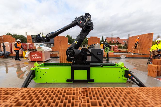 Robot murujący Walter