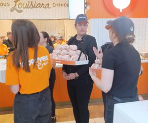 Kolejka czekała od 5 rano. Byliśmy na otwarciu Popeyes w Gdyni 