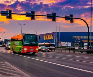 IKEA na Targówku, M1 Marki i inne duże sklepy zamknięte. Potężna awaria prądu po burzy