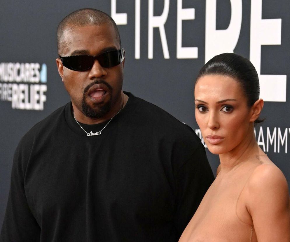 Partnerka Kanye Westa pokazała się nago na ściance! Chwilę później zniknęła z gali 