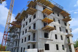 Trwa budowa bloku z mieszkaniami komunalnymi na radomskim Michałowie - Jak idą pracę?