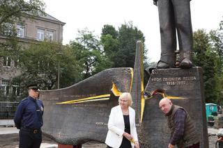 Pomnik prof. Zbigniewa Religi