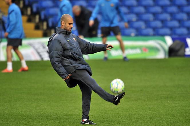 Pep Guardiola w Bayernie - SYLWETKA TRENERA NA ZDJĘCIACH