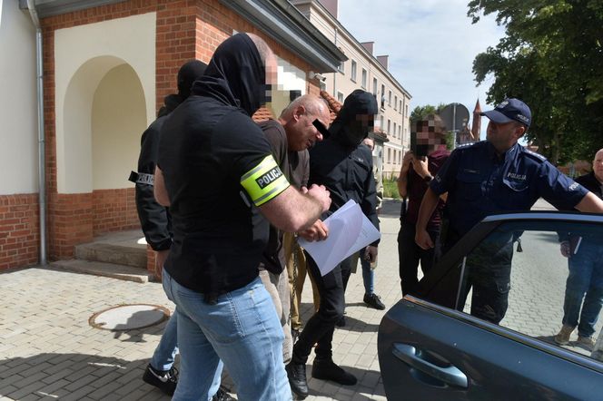 W szalonym rajdzie rozjeżdżał ludzi i niszczył auta. Zbigniew W. płakał jak bóbr