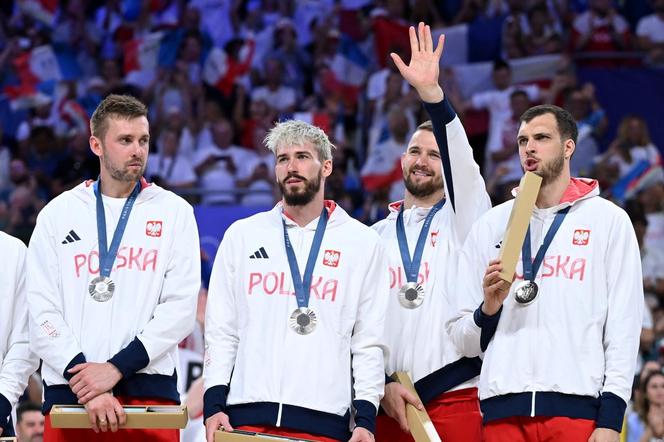 To ósmy medal olimpijski dla Polski z grach zespołowych! Srebro zdobi piersi siatkarzy!