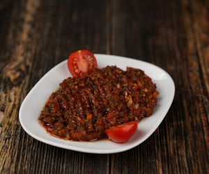 Na wakacjach w Turcji zajadałam się tą sałatką. Teraz robię ją w domu