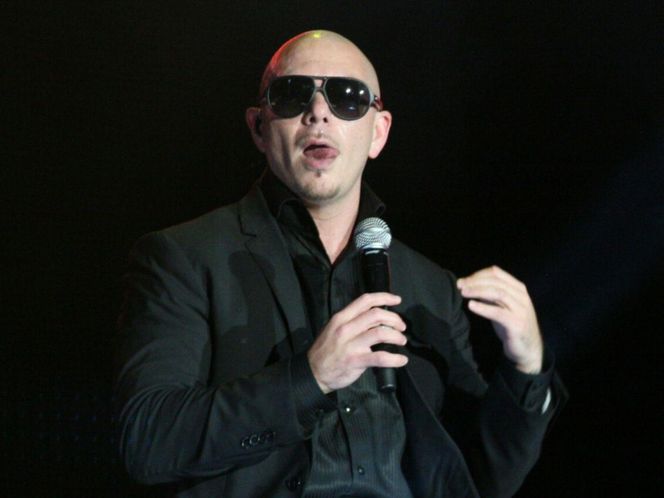 Pitbull podczas pierwszego koncertu w Polsce