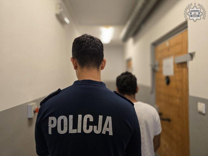 Pościg za Kolumbijczykami ulicami Raciborza. Jeden z nich zaatakował policjanta 