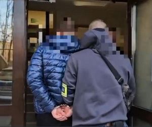 Policja zatrzymała recydywistę z narkotykami, bronią i milionem złotych!