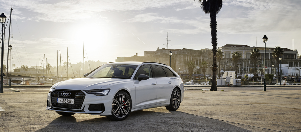 (2020) Audi A6 Avant TFSI e quattro