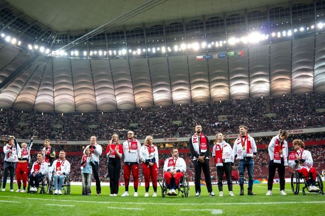 Paralimpijczycy uhonorowani podczas meczu reprezentacji Polski