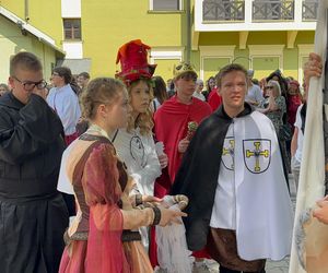 Orszak Jana Długosza w Nowym Sączu 