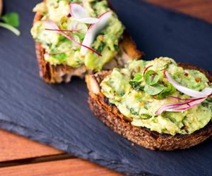 Zamykam smak lata w słoiku. Pastę z tego warzywa robię na kanapki i do słoika