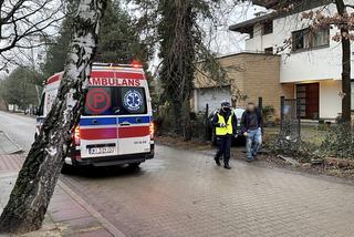 Wjechał w ogrodzenie na Białołęce. Prowadził bez uprawnień