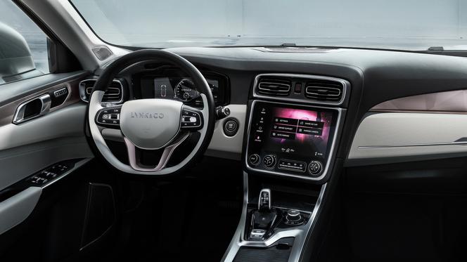Lynk & Co 01 Geely