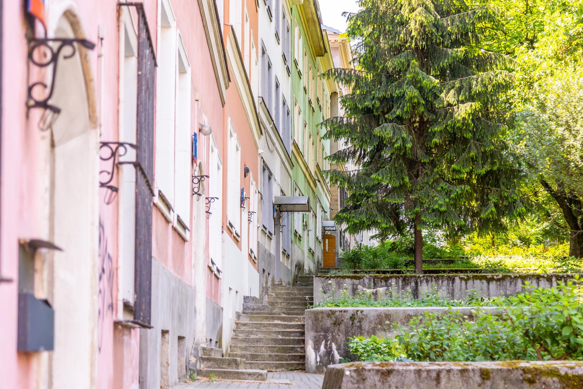 Mariensztat w Warszawie - zdjęcia. Niewykorzystany potencjał w centrum miasta