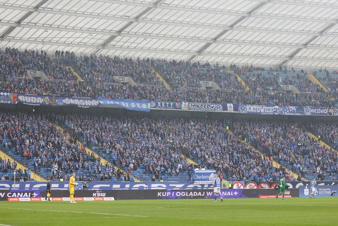 Ruch Chorzów-Warta Poznań na Stadionie Śląskim