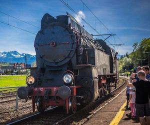 Pociągi retro znów wyruszą w podróż. Wyjadą na najpiękniejsze trasy w Małopolsce