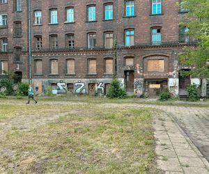 Zabytkowe famuły Izraela Poznańskiego w Łodzi 