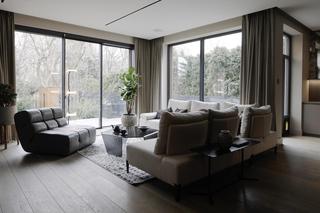 450-metrowe wnętrze z architektonicznym Oscarem