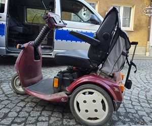 Policjanci pomogli seniorce