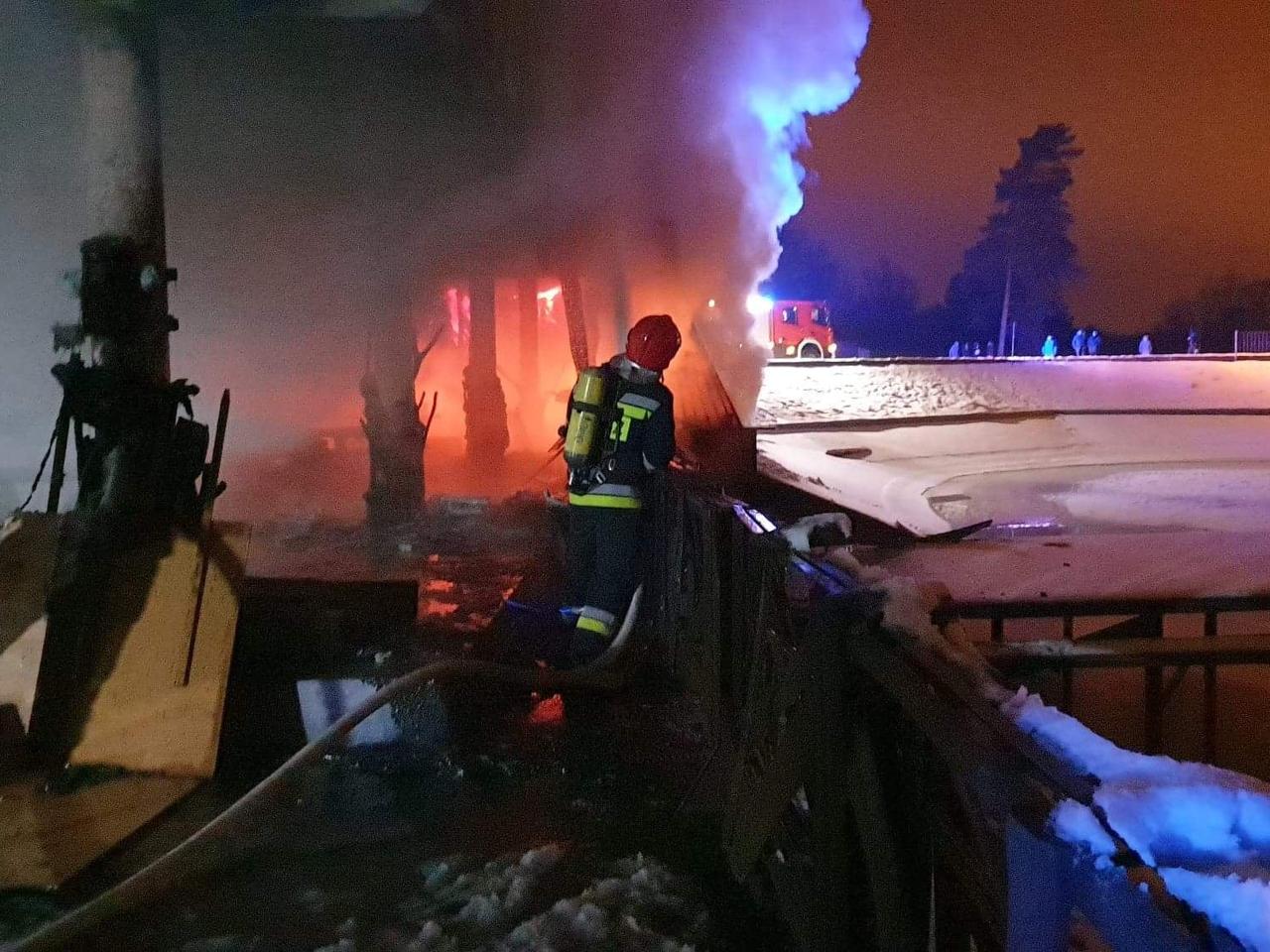 Nastolatek podejrzany o podpalenie restauracji na skarżyskim Rejowie [WIDEO]