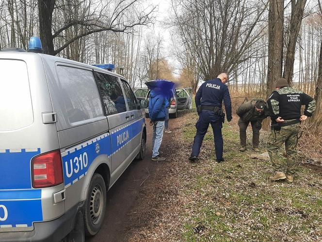 ​Prawie 80 sztuk amunicji miał przy sobie mężczyzna zatrzymany w lesie koło Leszna