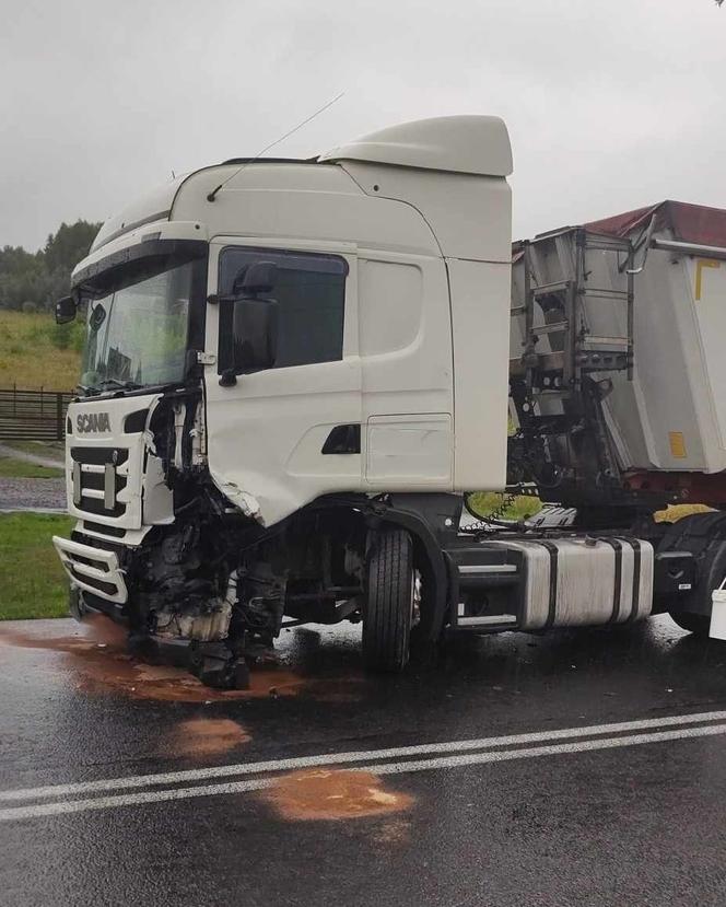 Groźny wypadek na DK 78 w miejscowości Pradła (pow. zawierciański)