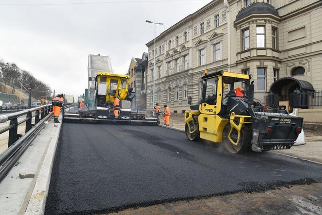 Remont ulicy Kujawskiej.  Otwarta zostanie zachodnia jezdnia