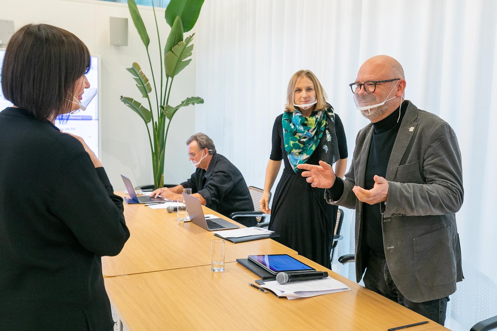 121189540_10158659442193427_7057170955080078608_o