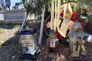 Pogrzeb Justyny i Zbigniewa. Ich groby utonęły w białych kwiatach