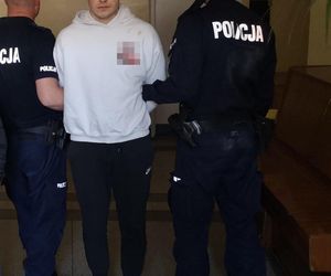 22-latek rzucił się z nożem na 32-latka! W próbie zabójstwa pomagała 15-letnia dziewczyna