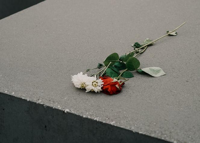 Warmińsko-mazurskie: Wzrosła liczba wypłaconych zasiłków pogrzebowych
