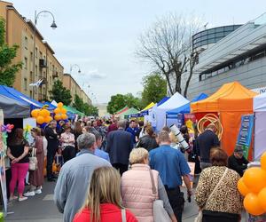 Stoiska wystawców podczas Jarmarku św. Stanisława można zwiedzać w godz. 10.00-18.00 w dn. 10 i 11 maja