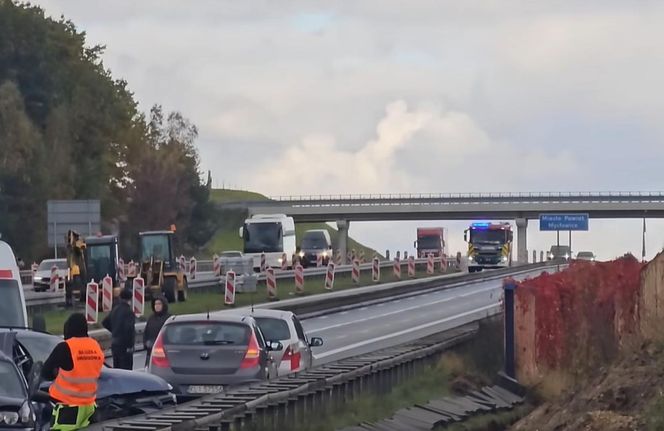 Wypadek na autostradzie A4. Kobieta zmarła w szpitalu