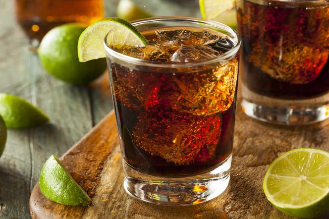 Cuba libre:  przepis na drink z rumem