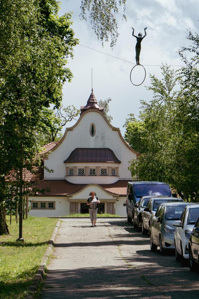 Kobierzyn - zdjęcia krakowskiego szpitala psychiatrycznego i miasta-ogrodu