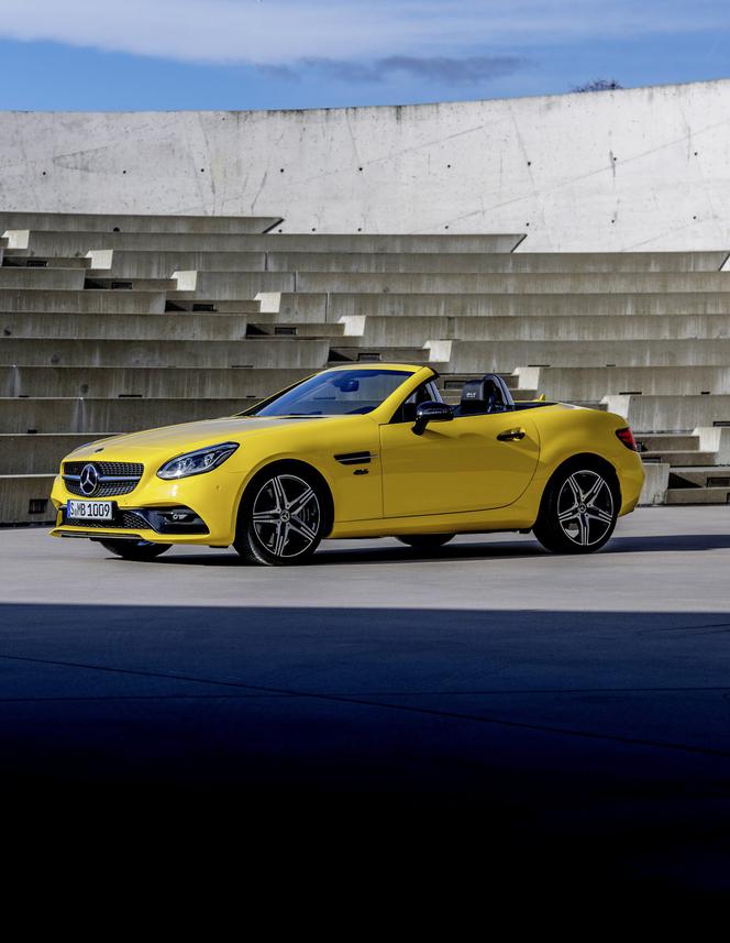 Mercedes-Benz SLC 300 Final Edition