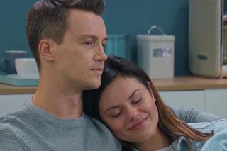 M jak miłość, odc. 1685. Jakub Karski (Krzysztof Kwiatkowski), Kasia (Paulina Lasota) 