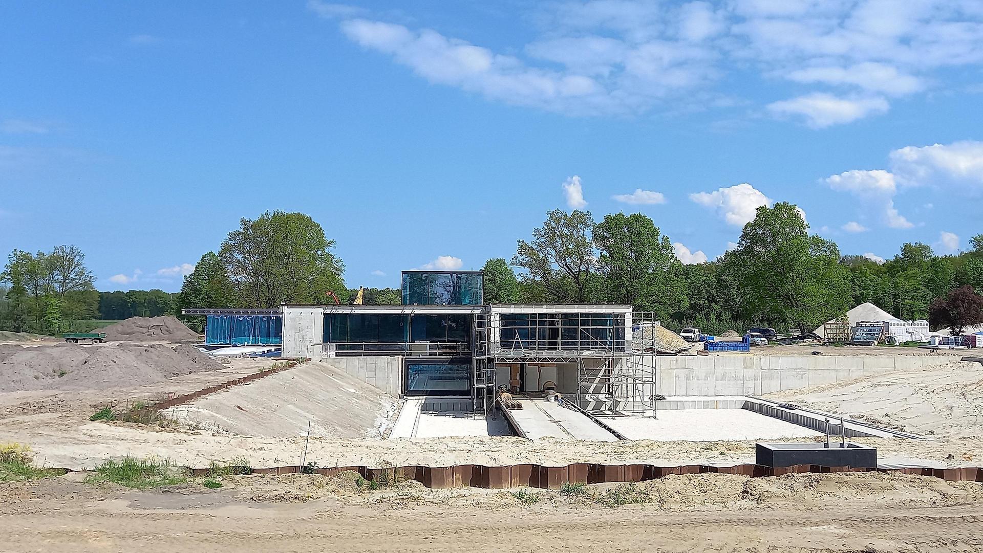 Budowa willi Underpass