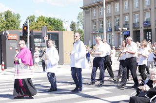 Boże Ciało 2025: które sklepy będą otwarte 19 czerwca?